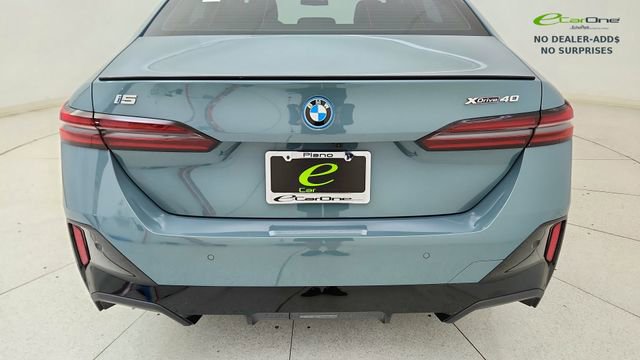 Used 2026 BMW i5 eDrive40 image 11