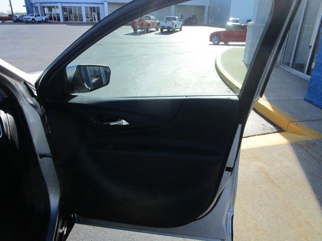 Used 2022 Chevrolet Equinox LT image 25
