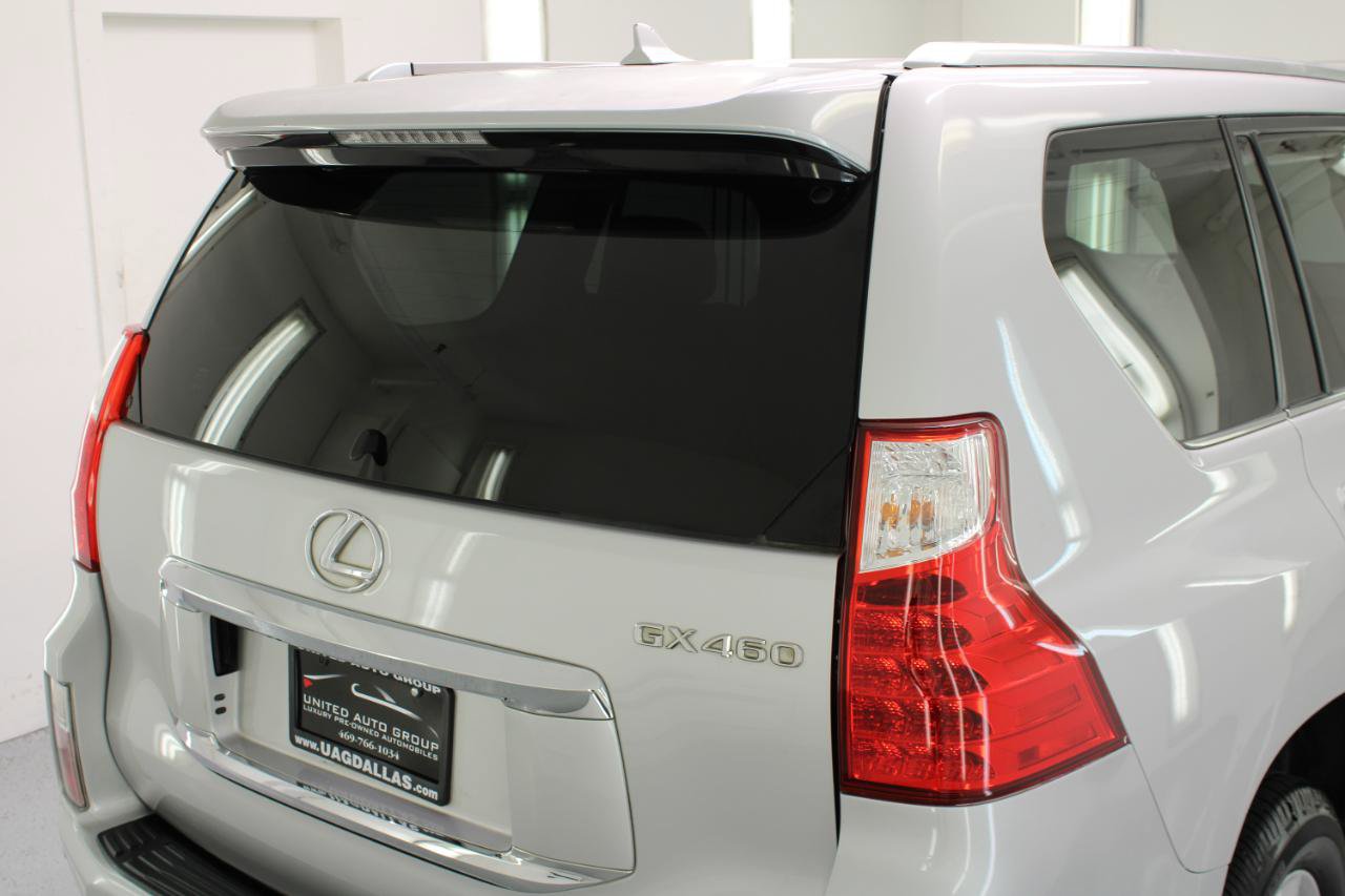 Used 2011 Lexus GX 460 w/ Comfort Plus Pkg AWD/4WD image 19