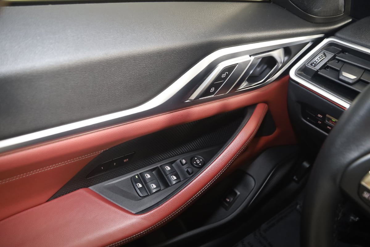 Used 2023 BMW i4 eDrive40 w/ Premium Package RWD image 30