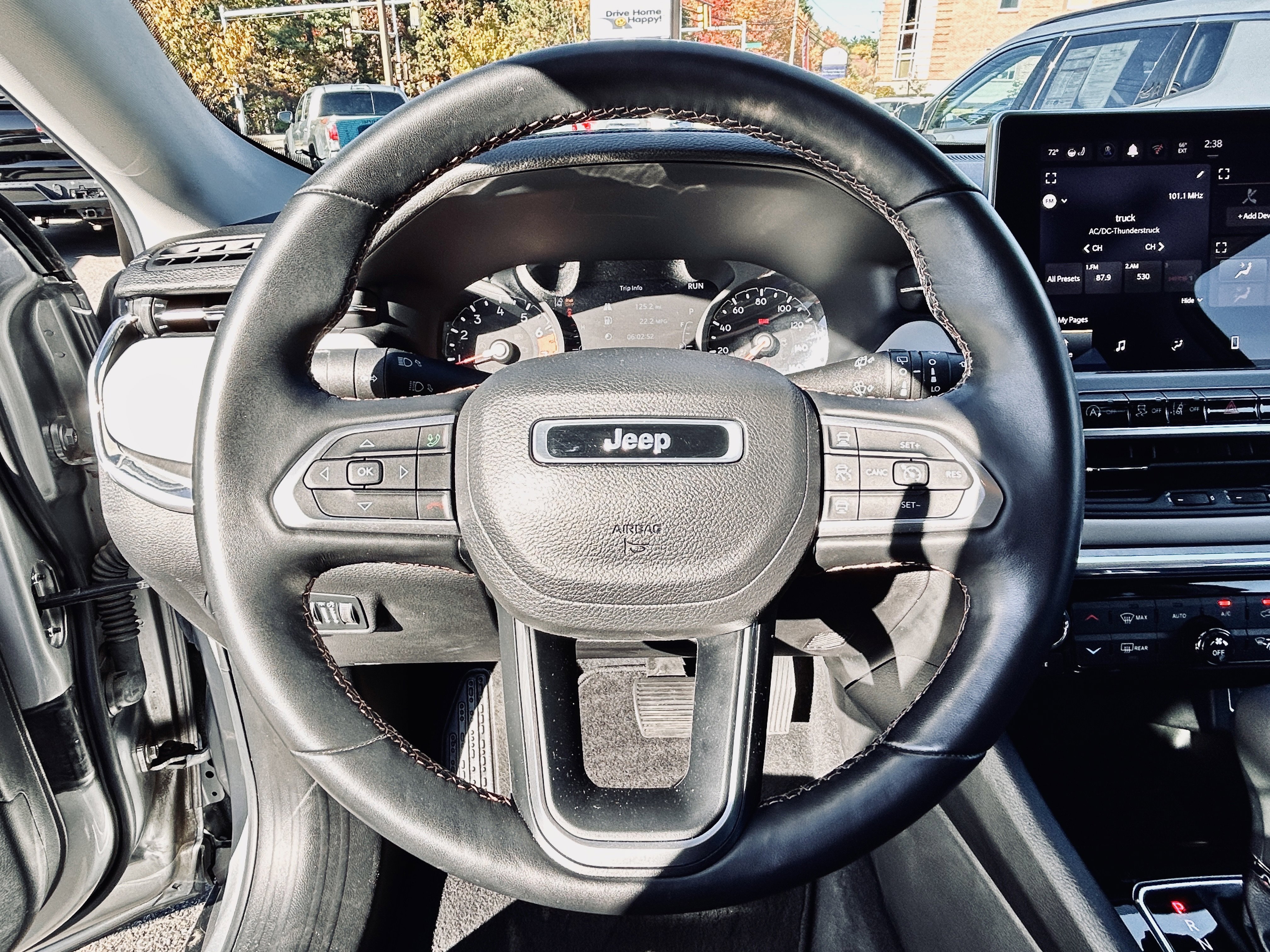 Certified 2022 Jeep Compass Limited AWD/4WD image 27