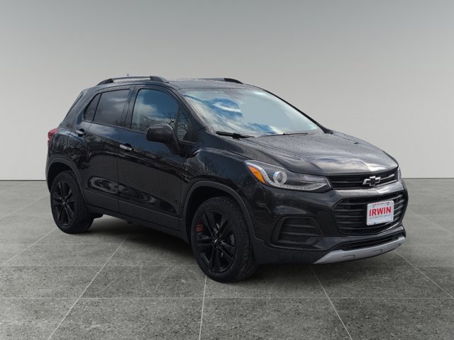 Used 2019 Chevrolet Trax LT w/ Sun & Sound Package image 7