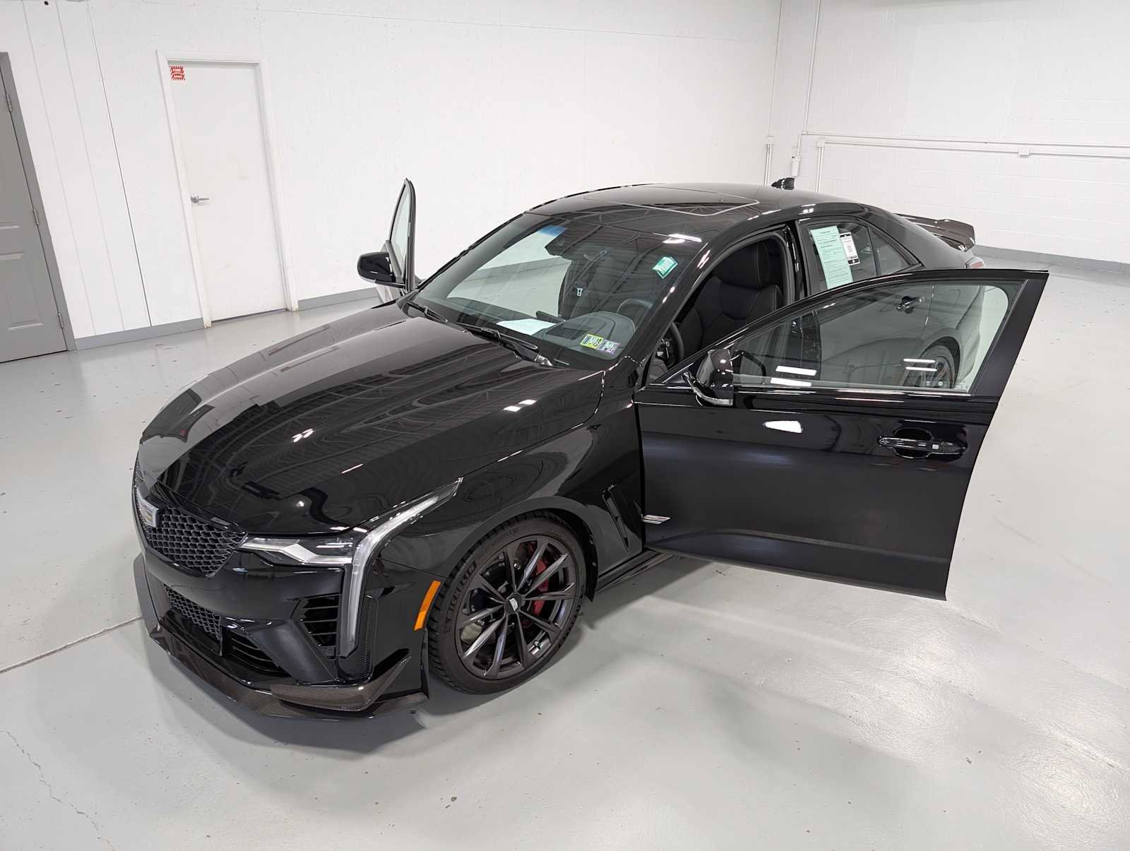 Certified 2024 Cadillac CT4 V Blackwing w/ Carbon Fiber 1 Package image 16