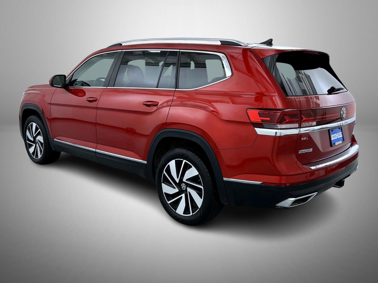 Used 2024 Volkswagen Atlas SEL AWD/4WD image 7