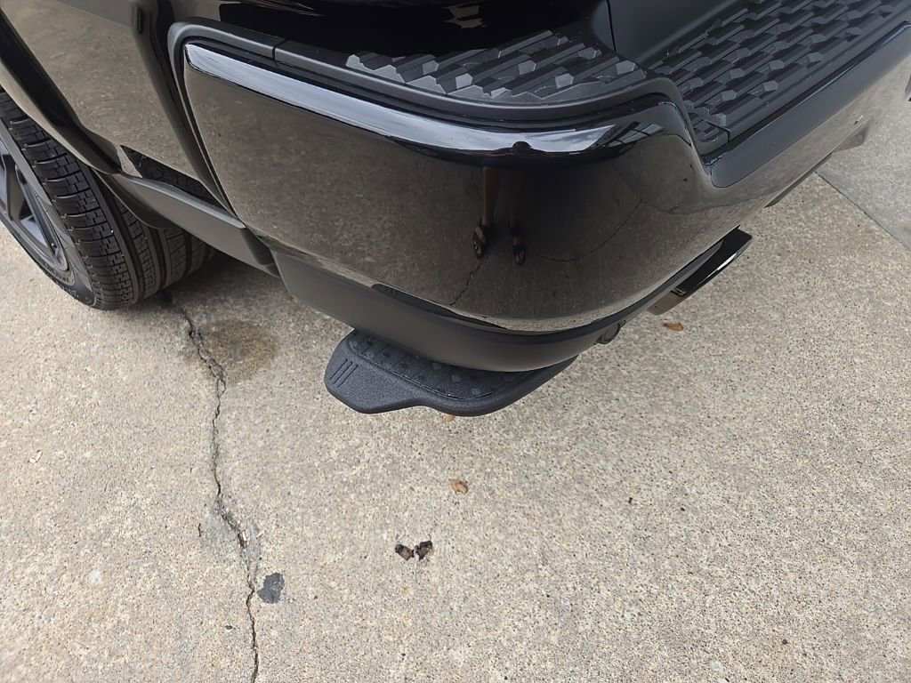 New 2026 RAM 1500 Laramie w/ Night Edition image 18