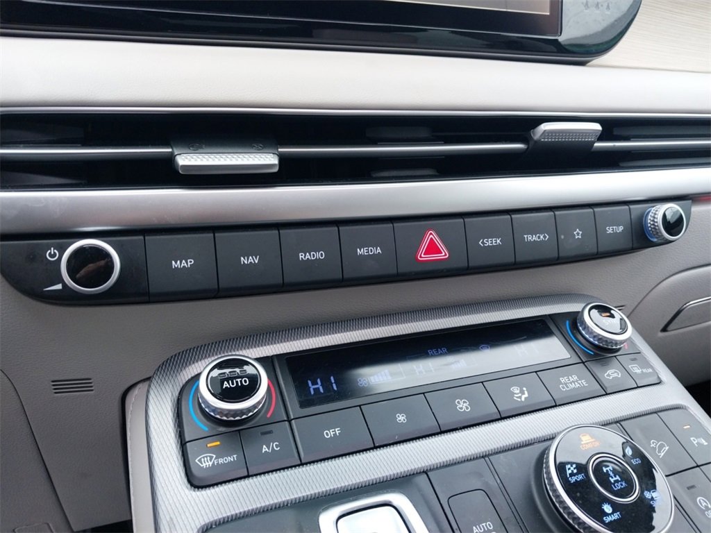 Used 2024 Hyundai Palisade Limited image 20