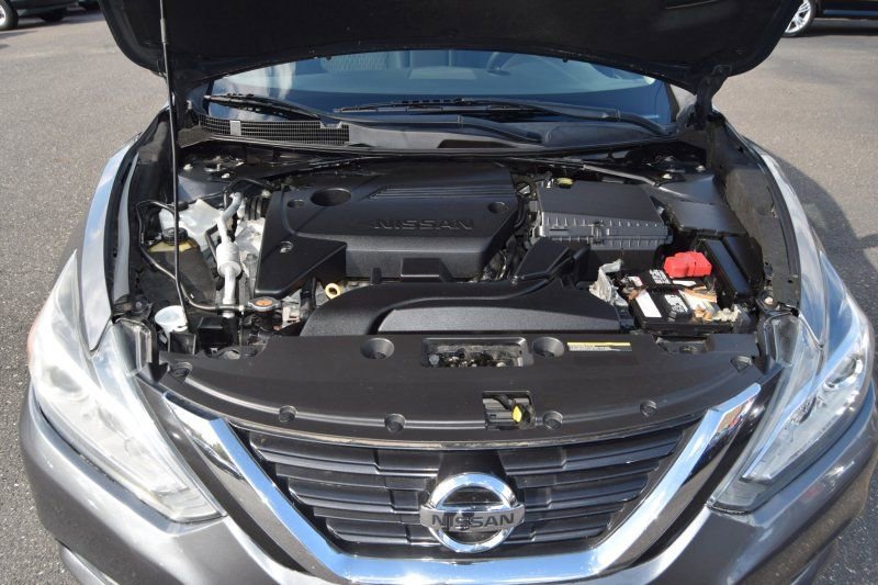 Used 2018 Nissan Altima 2.5 SV image 34