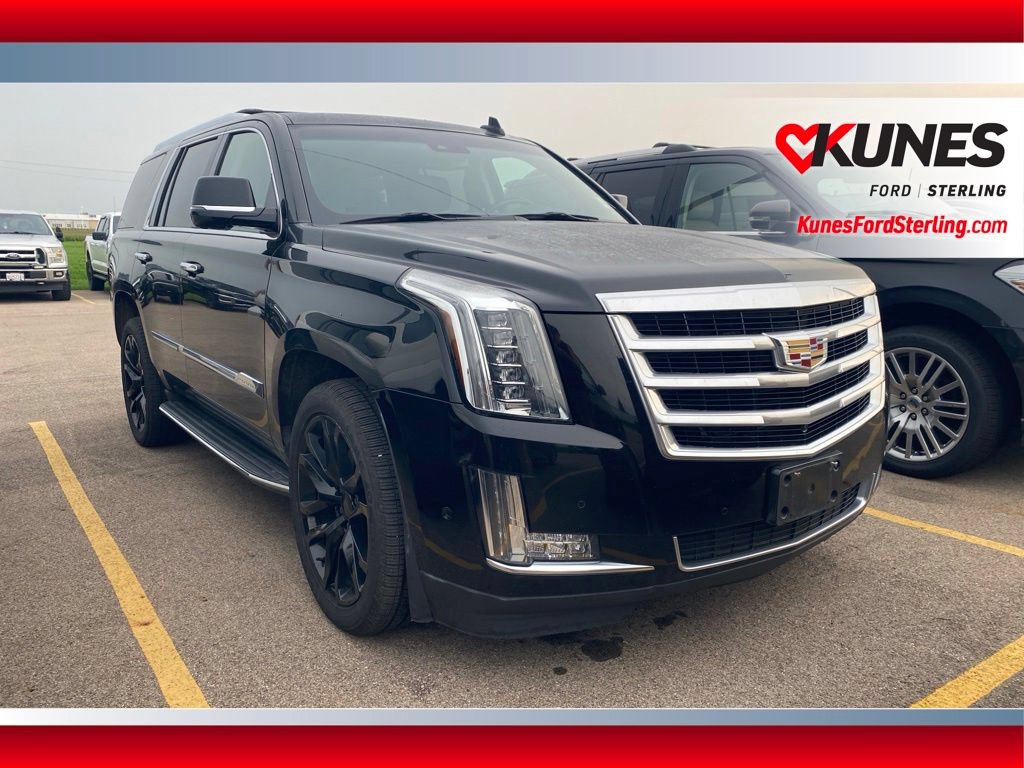 Used 2017 Cadillac Escalade Luxury AWD/4WD image 1