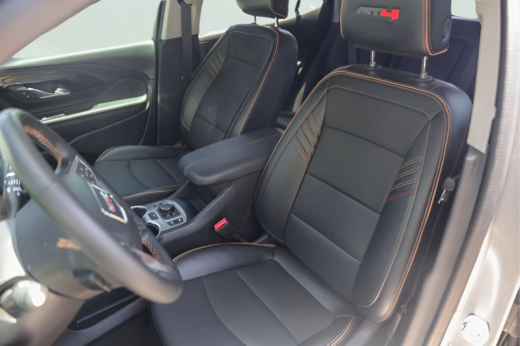 Used 2024 GMC Terrain AT4 w/ Infotainment Package II AWD/4WD image 8
