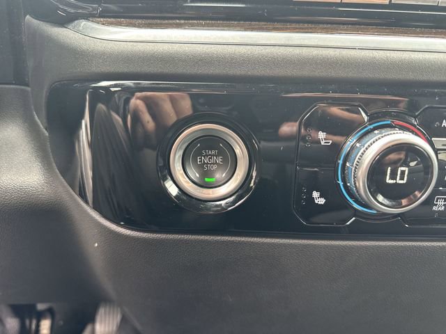 Used 2024 GMC Sierra 1500 Elevation image 16