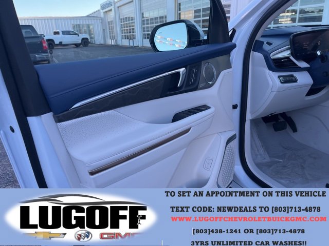 New 2026 Buick Enclave Avenir w/ Super Cruise Package image 5