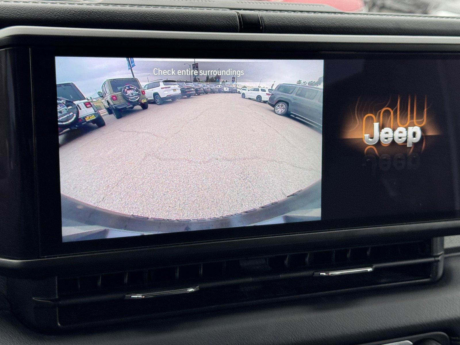 Certified 2024 Jeep Wrangler Unlimited Sahara image 20