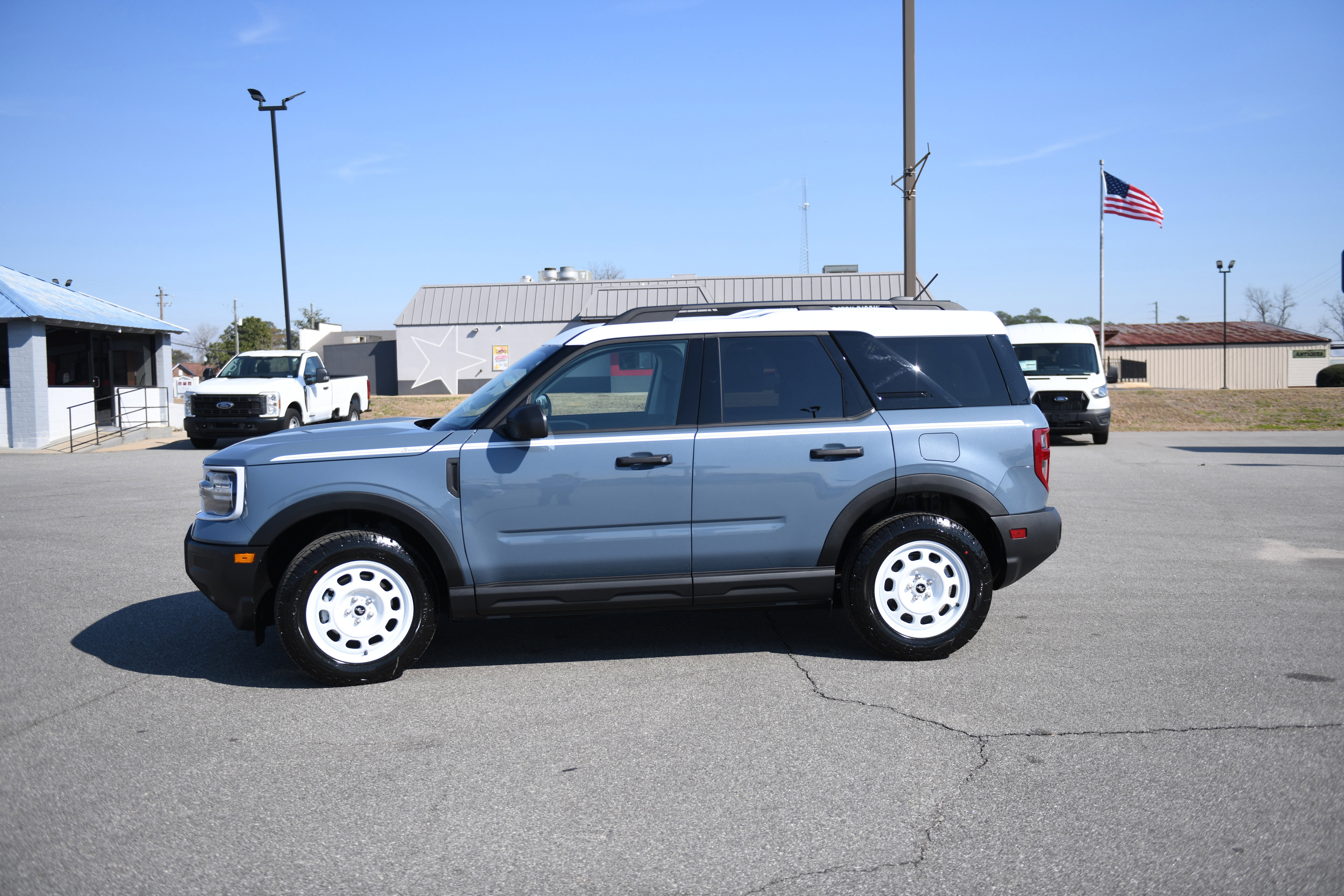 New 2026 Ford Bronco Sport Heritage w/ Convenience Package image 7