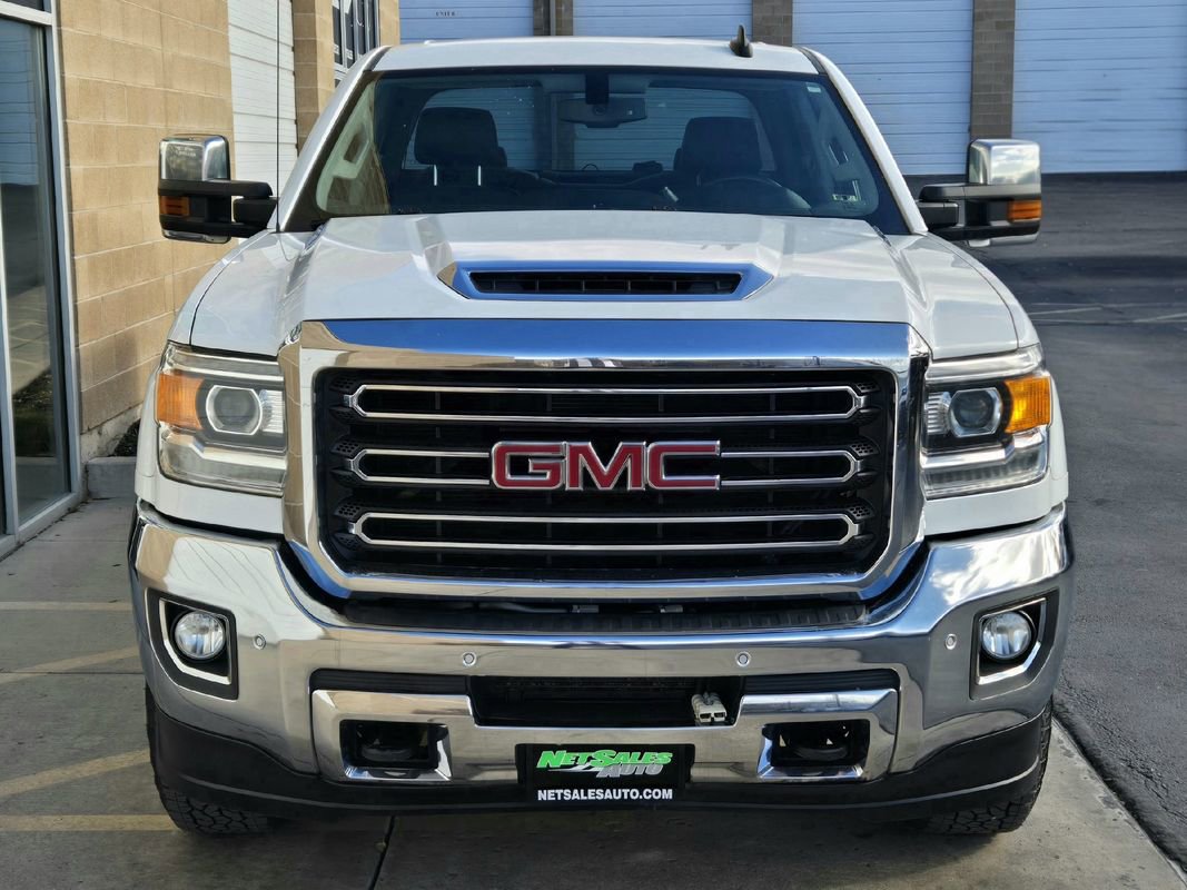 Used 2017 GMC Sierra 2500 SLT w/ Duramax Plus Package image 9