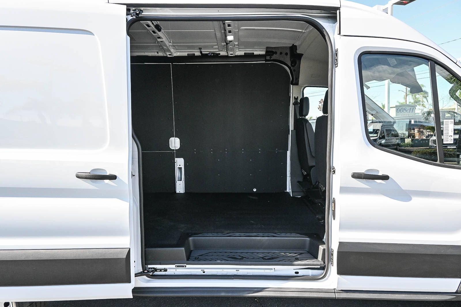New 2026 Ford Transit 250 148 Medium Roof w/ Load Area Protection Package RWD image 18