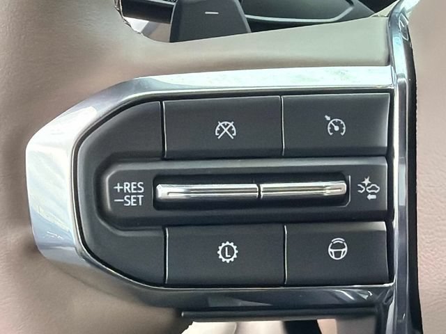 New 2026 GMC Yukon Denali w/ Denali Reserve Package AWD/4WD image 24