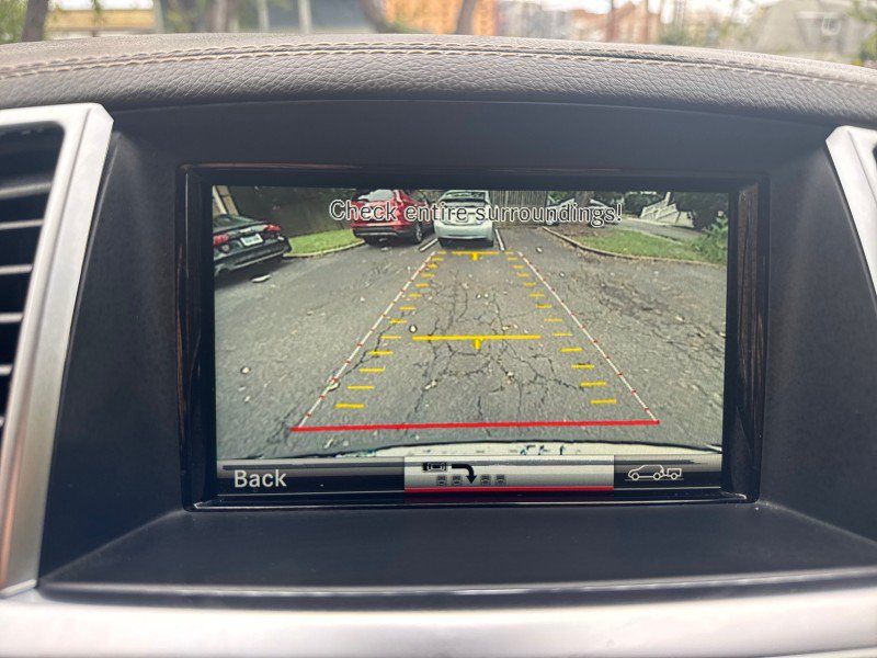 Used 2015 Mercedes-Benz ML 400 4MATIC image 22