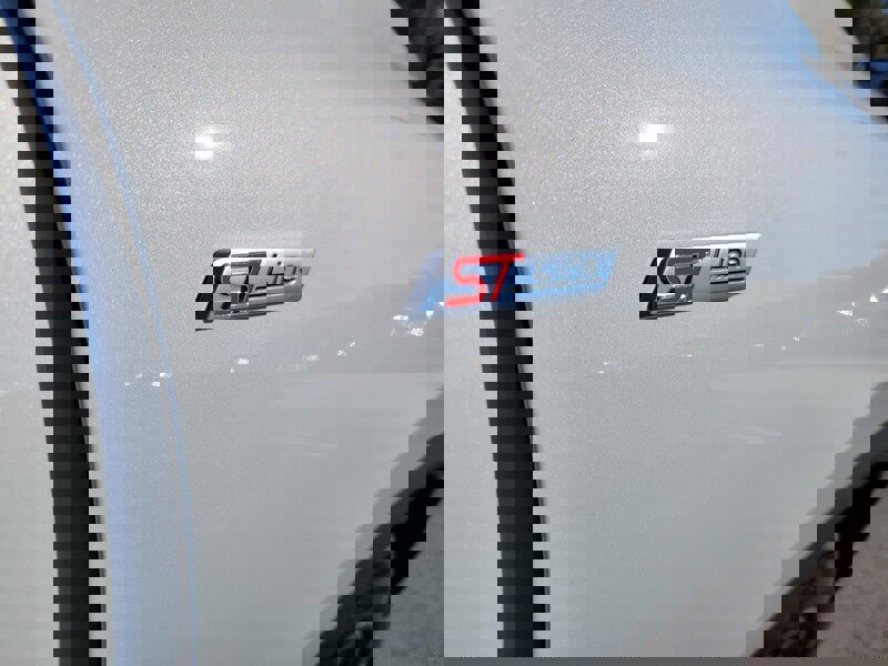 New 2025 Ford Escape ST-Line w/ Tech Pack #1 image 37