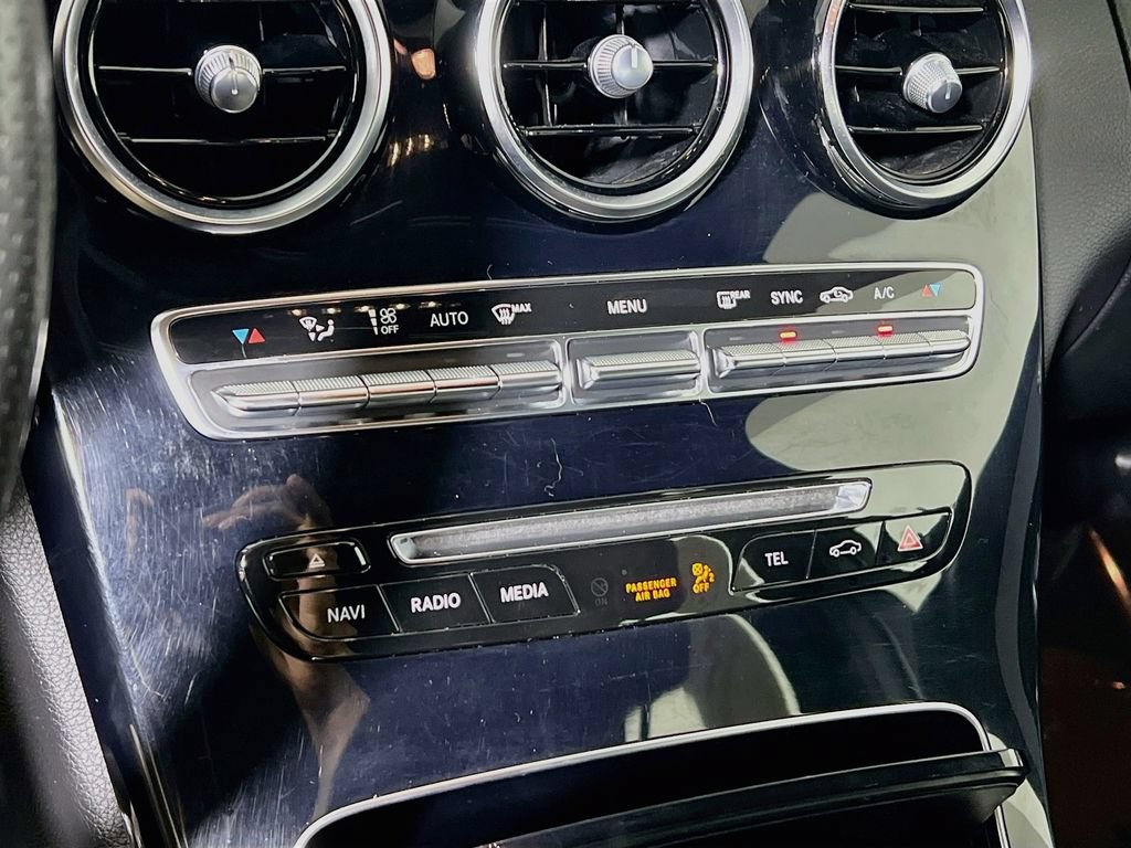 Used 2018 Mercedes-Benz C 300 Sedan image 14