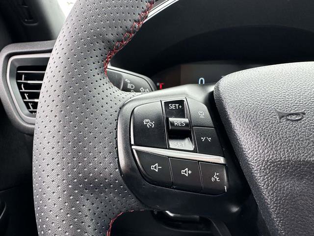 Used 2023 Ford Escape ST-Line w/ Tech Pack #1 AWD/4WD image 14