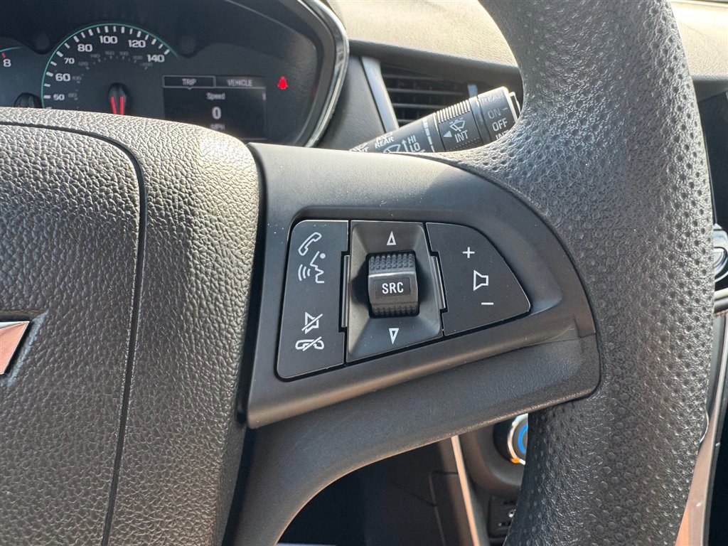 Used 2018 Chevrolet Trax LS FWD image 13