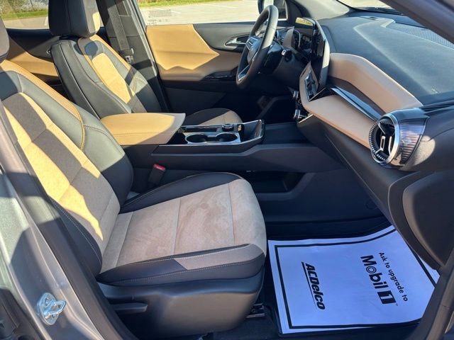 Certified 2025 Chevrolet Equinox ACTIV image 23