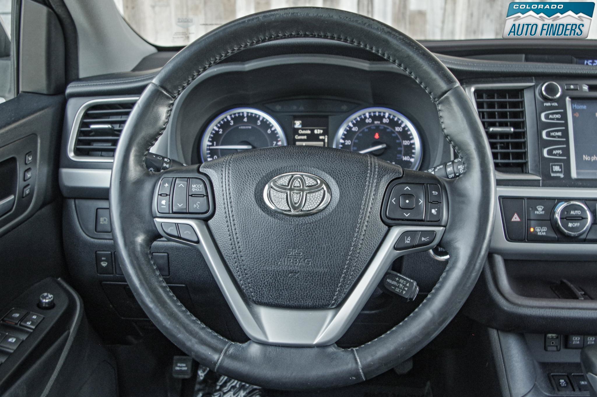 Used 2018 Toyota Highlander Limited Platinum AWD/4WD image 14