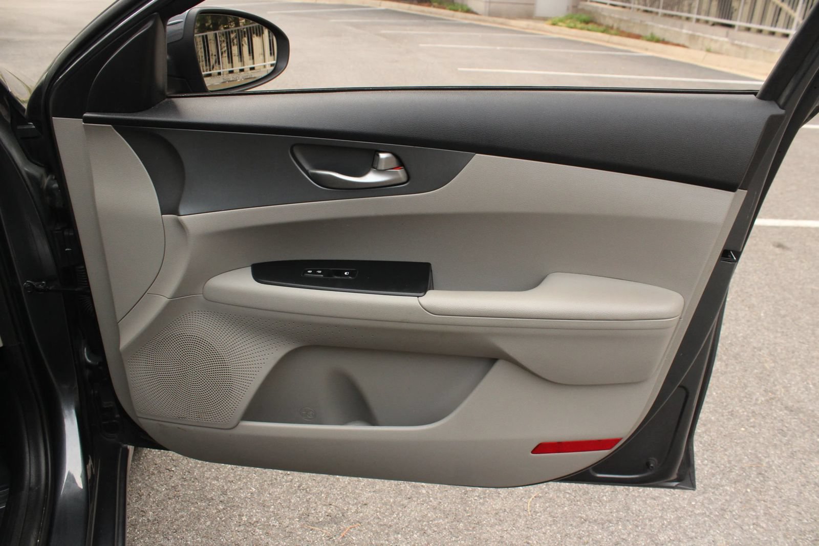 Used 2021 Kia Forte LXS FWD image 26