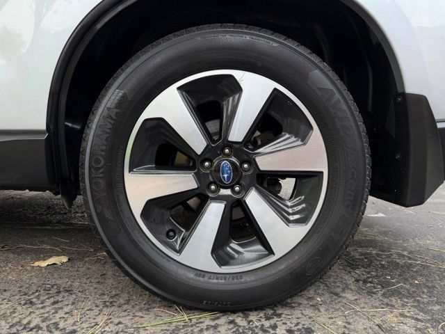 Used 2018 Subaru Forester 2.5i Premium AWD/4WD image 23