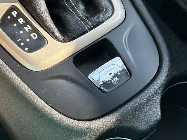 Used 2014 Jeep Cherokee Latitude FWD image 38