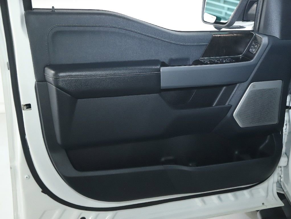 Used 2022 Ford F150 Lariat w/ Equipment Group 502A High image 16