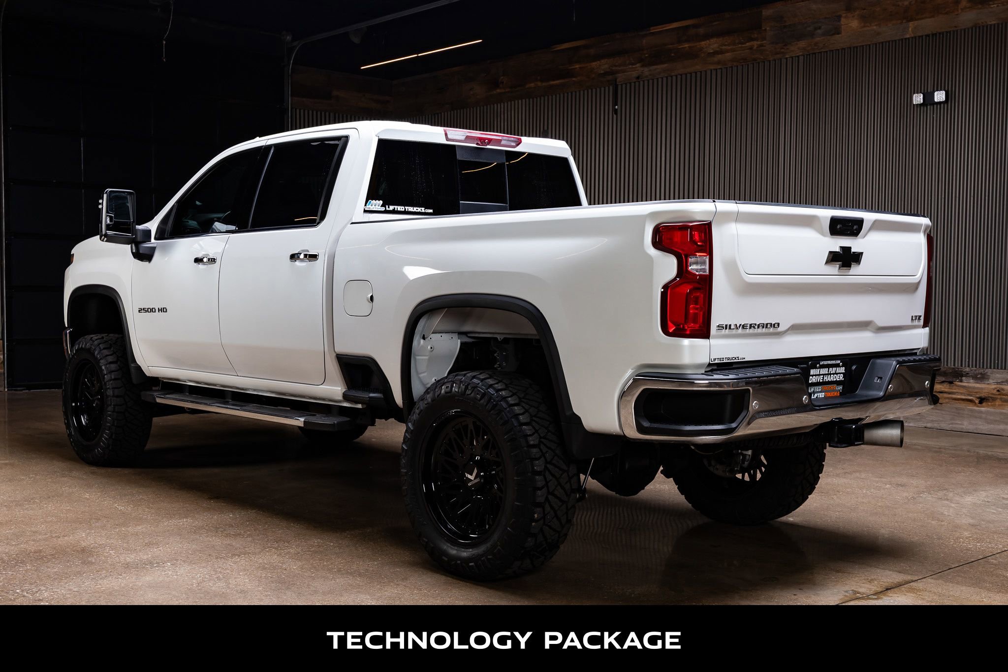 Used 2022 Chevrolet Silverado 2500 LTZ w/ LTZ Plus Package image 7