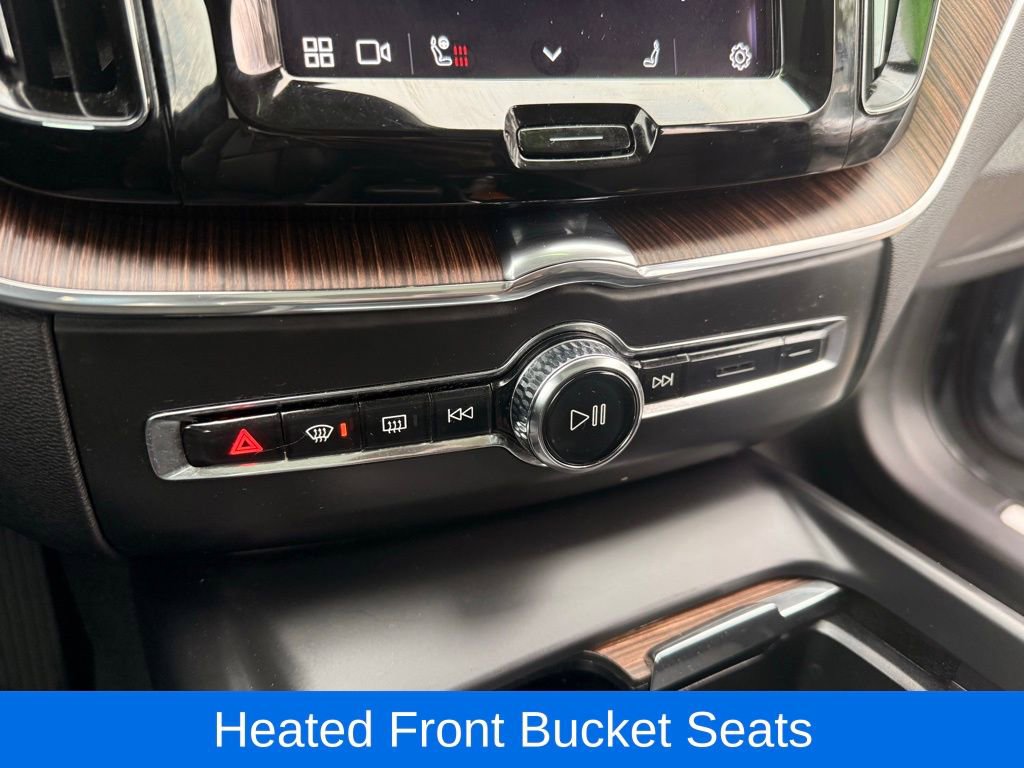 Used 2023 Volvo XC60 B5 Plus w/ Climate Package image 13