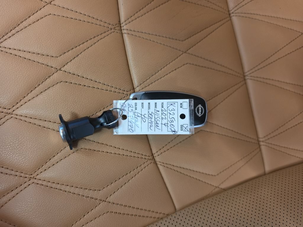 Used 2024 Nissan Sentra SV w/ SV Premium Package FWD image 38