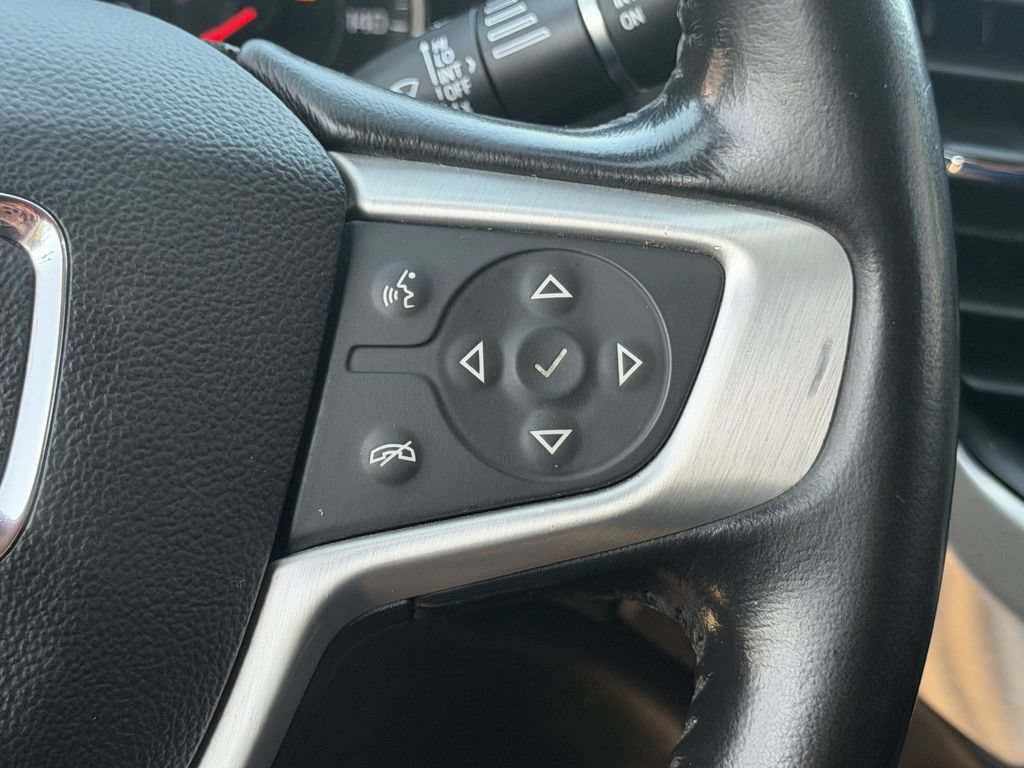 Used 2020 GMC Acadia SLE w/ Driver Convenience Package FWD image 15