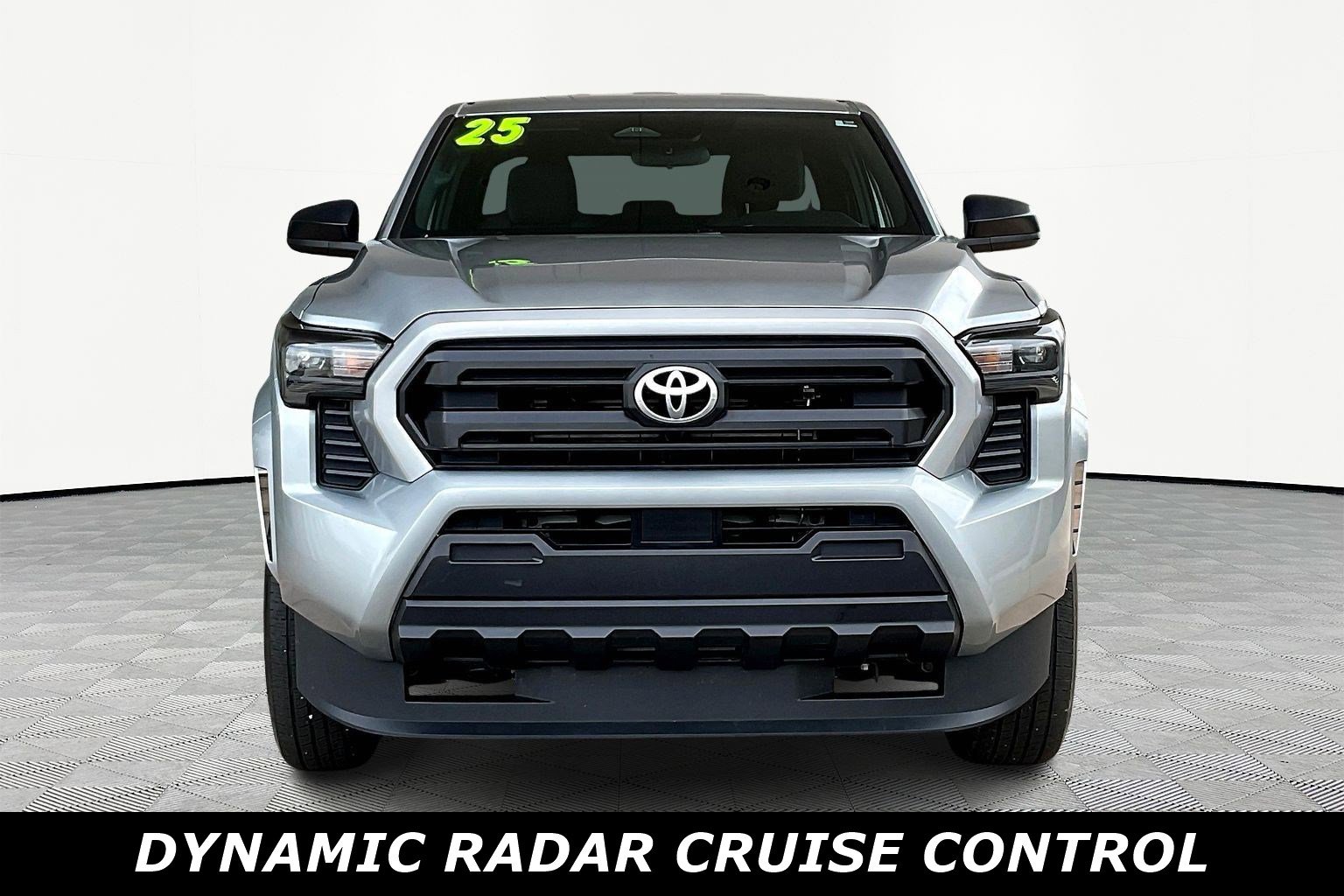 Certified 2025 Toyota Tacoma SR AWD/4WD image 2