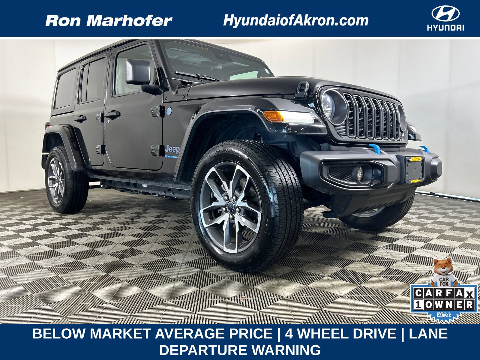 Used 2024 Jeep Wrangler Unlimited w/ Convenience Group AWD/4WD image 1