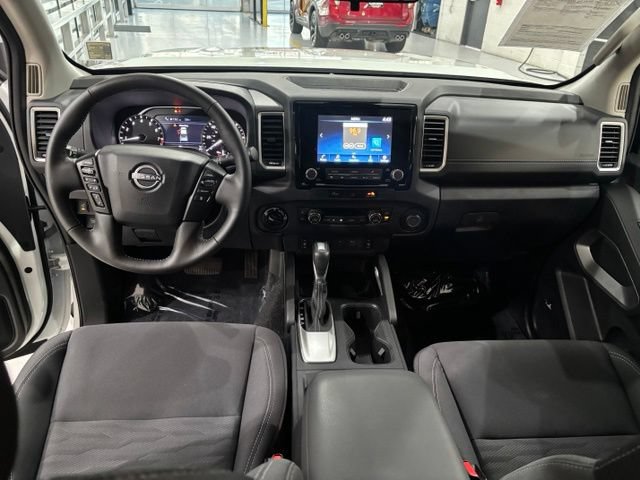 Used 2024 Nissan Frontier SV w/ Technology Package AWD/4WD image 30