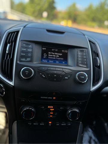 Used 2015 Ford Edge SEL image 15