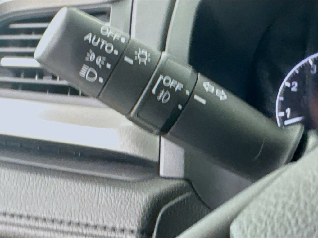 Used 2026 Honda Odyssey EX-L image 15