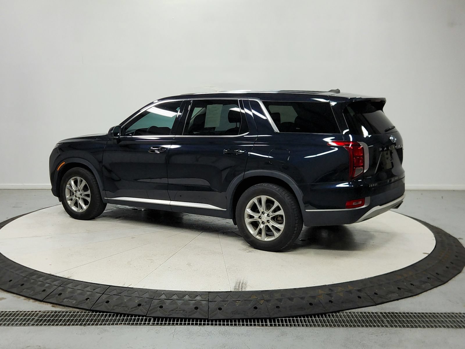 Used 2022 Hyundai Palisade SE AWD/4WD image 6