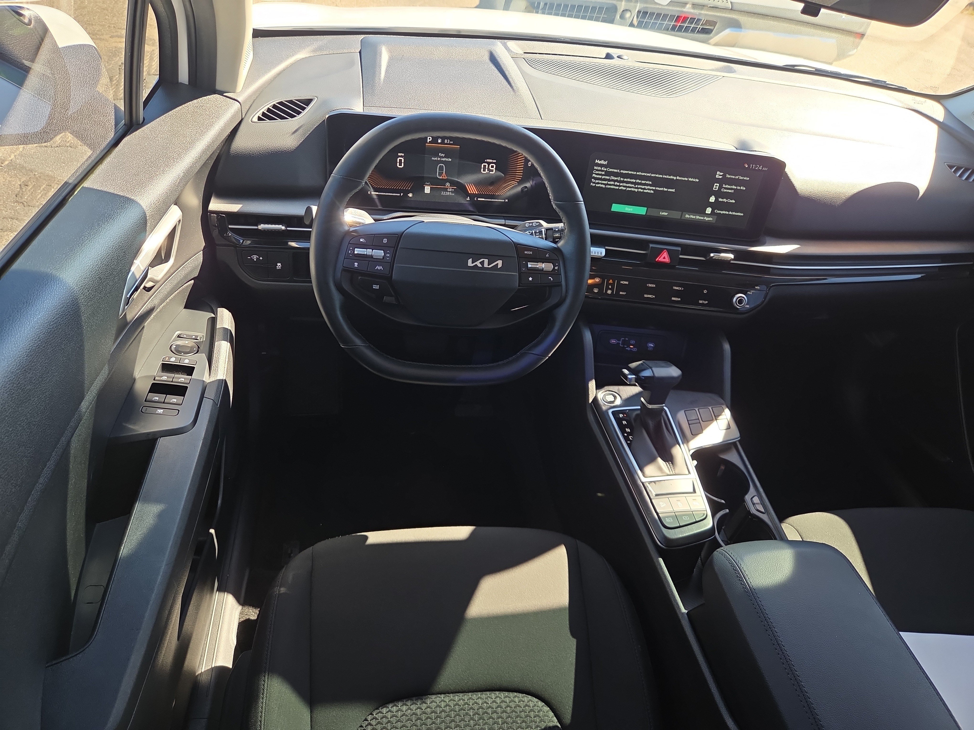 Used 2026 Kia Sportage LX FWD image 8