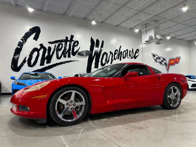 Used 2005 Chevrolet Corvette Coupe w/ Preferred Equipment Group RWD image 23