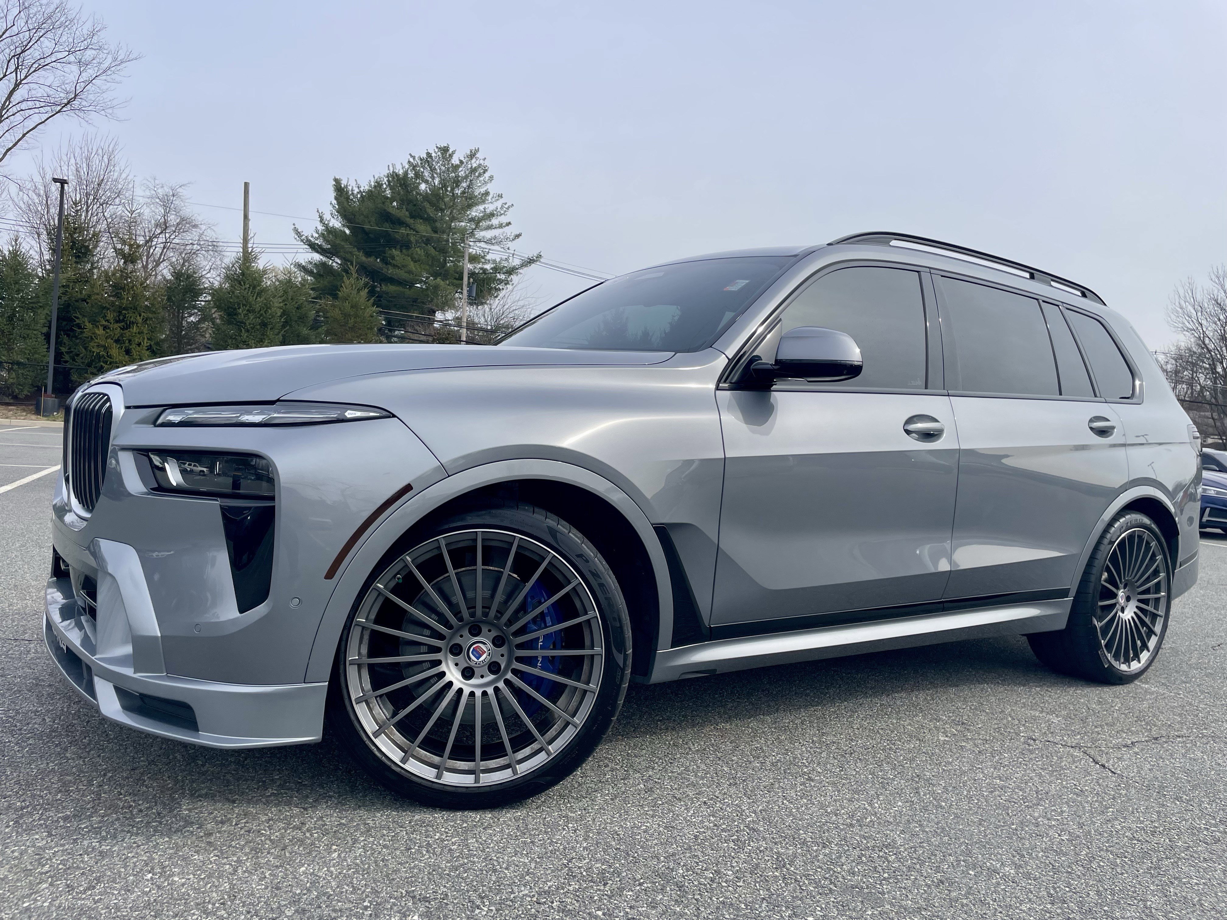 Used 2025 BMW ALPINA XB7 image 38