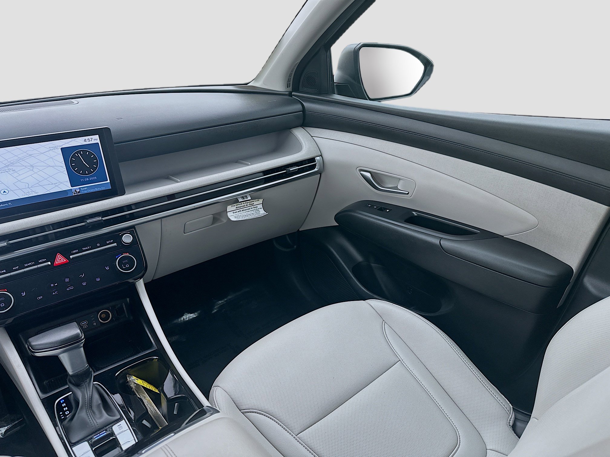 Certified 2025 Hyundai Tucson SEL image 21