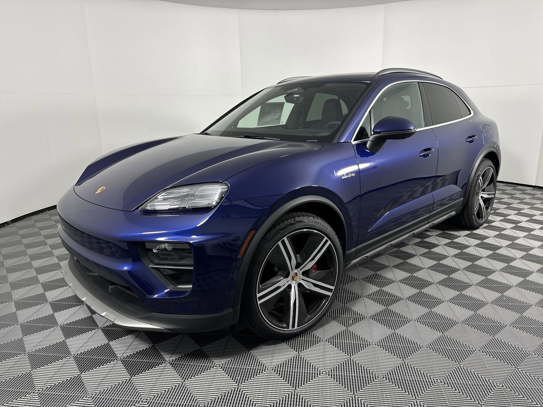 Used 2025 Porsche Macan 4S Electric