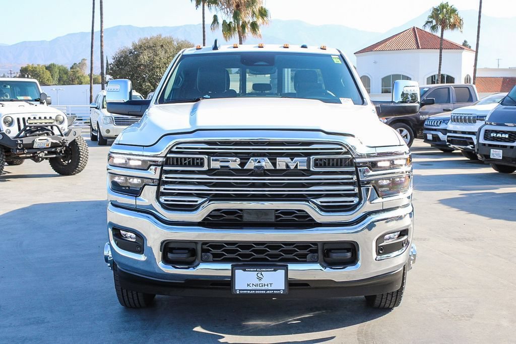 New 2026 RAM 3500 Laramie w/ Max Tow Package AWD/4WD image 3