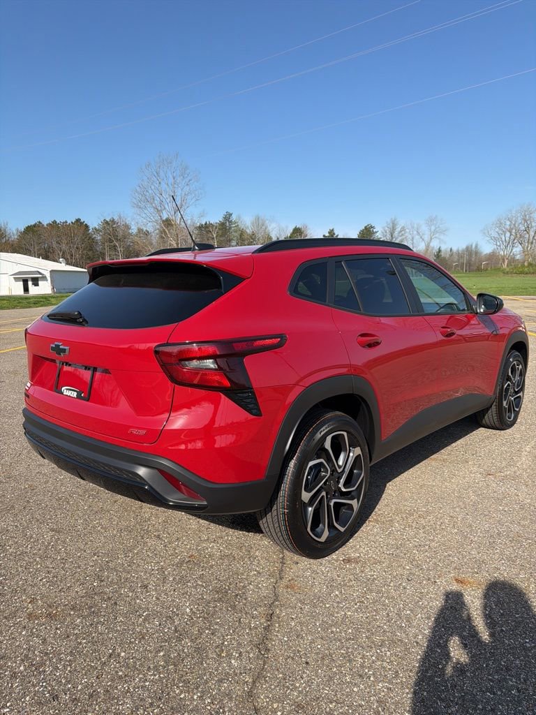 New 2026 Chevrolet Trax RS FWD image 5