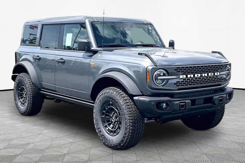 New 2026 Ford Bronco Badlands AWD/4WD image 1