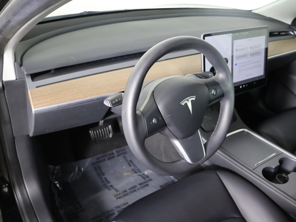 Used 2023 Tesla Model 3 Standard Range image 26